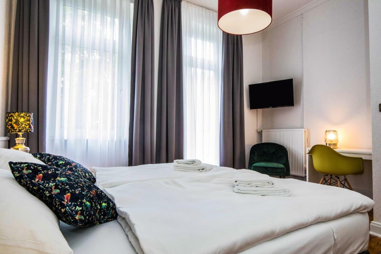 Kleines Hotel Heimfeld Hambourg Extérieur photo